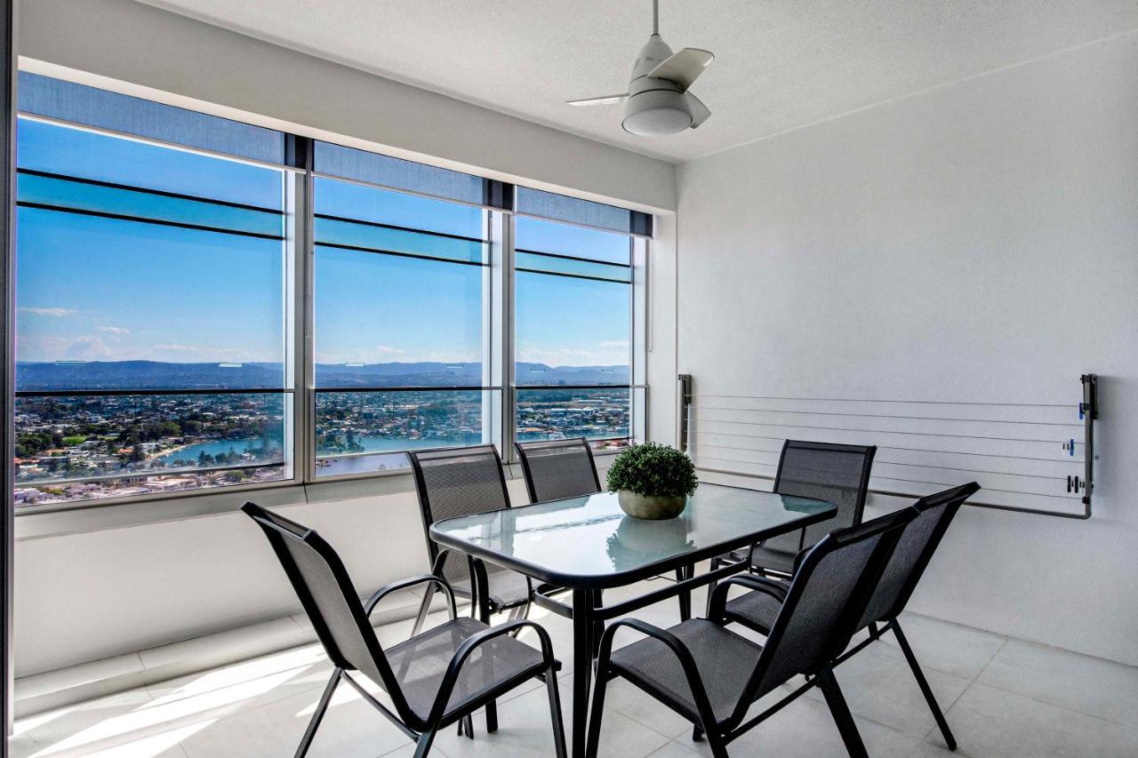Q Tower At Surfers Paradise - Self Contained Apartments Guldkusten Exteriör bild