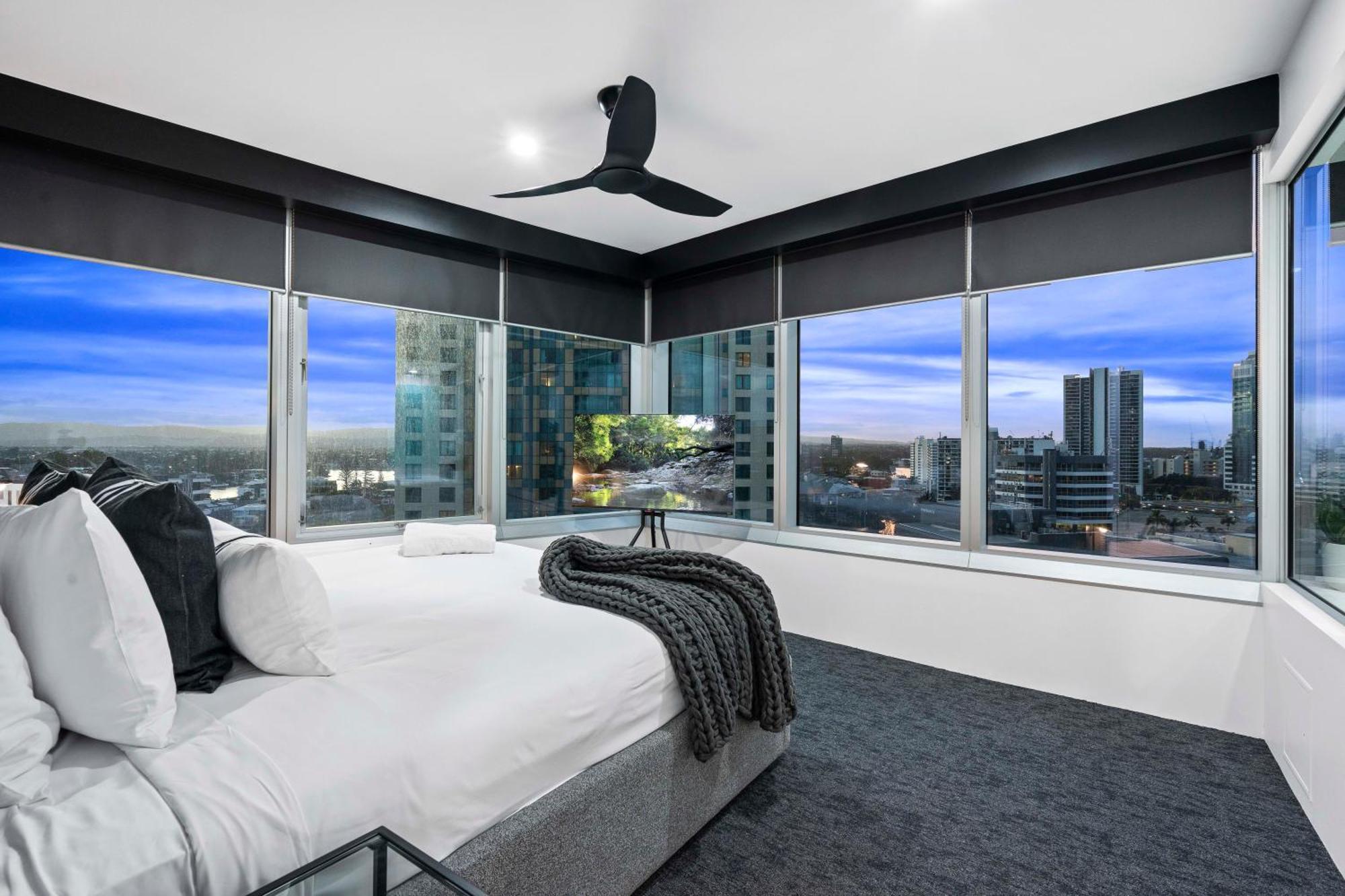 Q Tower At Surfers Paradise - Self Contained Apartments Guldkusten Exteriör bild