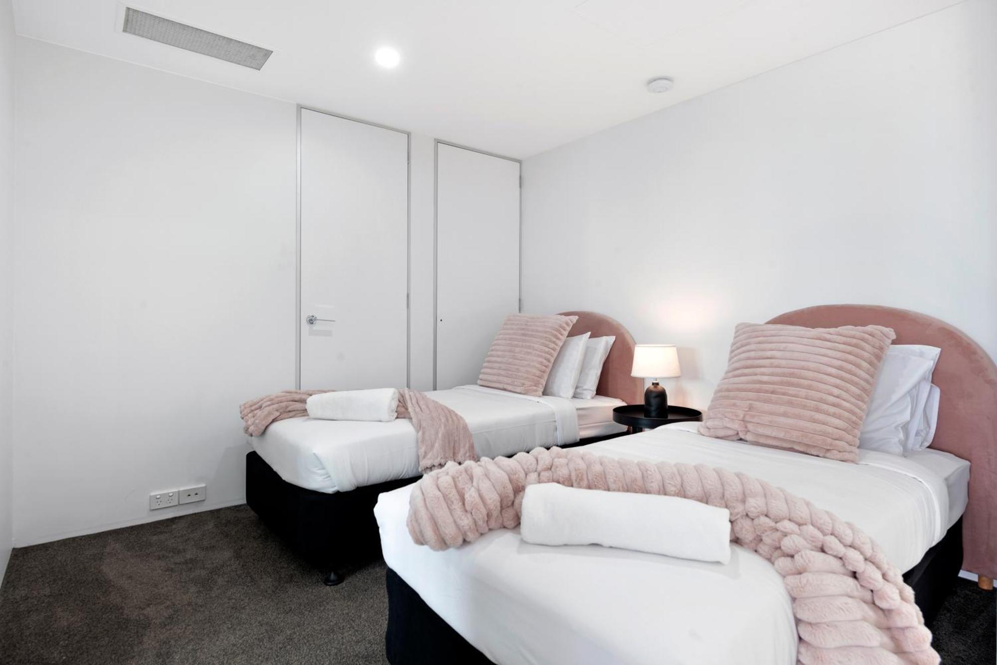 Q Tower At Surfers Paradise - Self Contained Apartments Guldkusten Exteriör bild