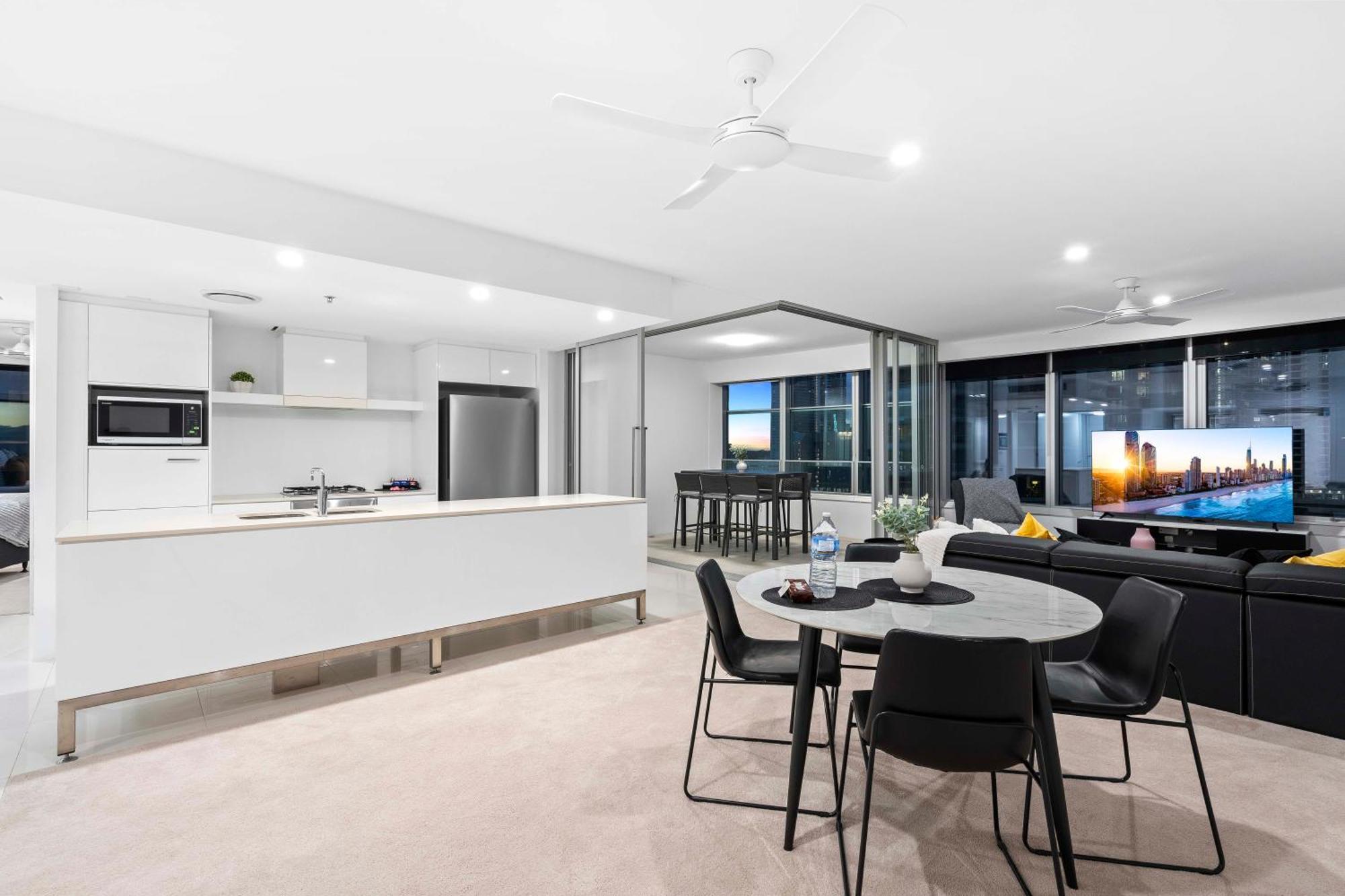 Q Tower At Surfers Paradise - Self Contained Apartments Guldkusten Exteriör bild